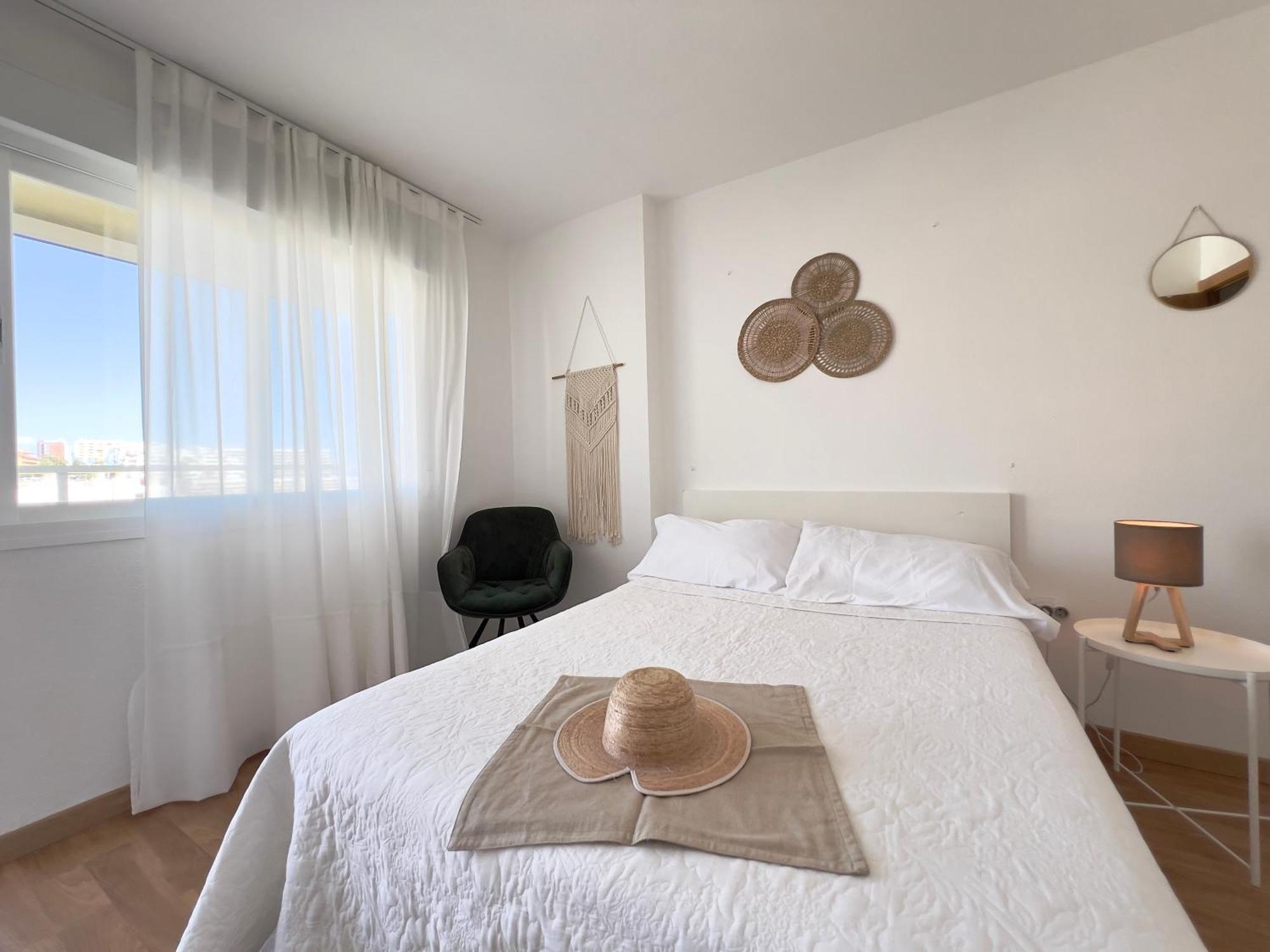 Appartamento En Carihuela Con Vistas Y Plaza De Garaje, Nucleo Cristal Torremolinos Esterno foto