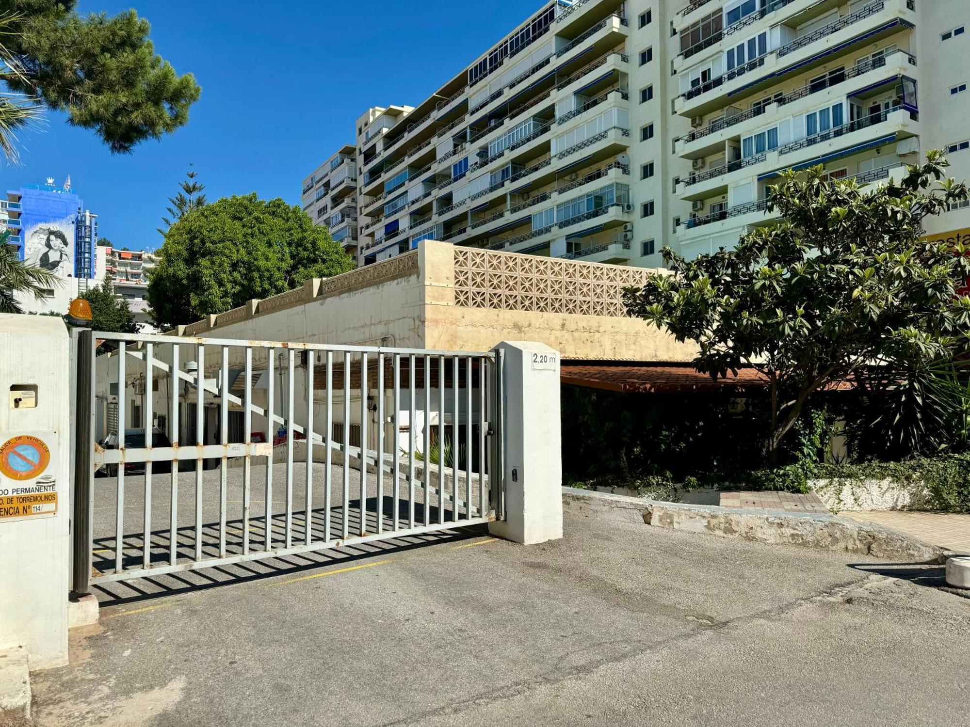 Appartamento En Carihuela Con Vistas Y Plaza De Garaje, Nucleo Cristal Torremolinos Camera foto